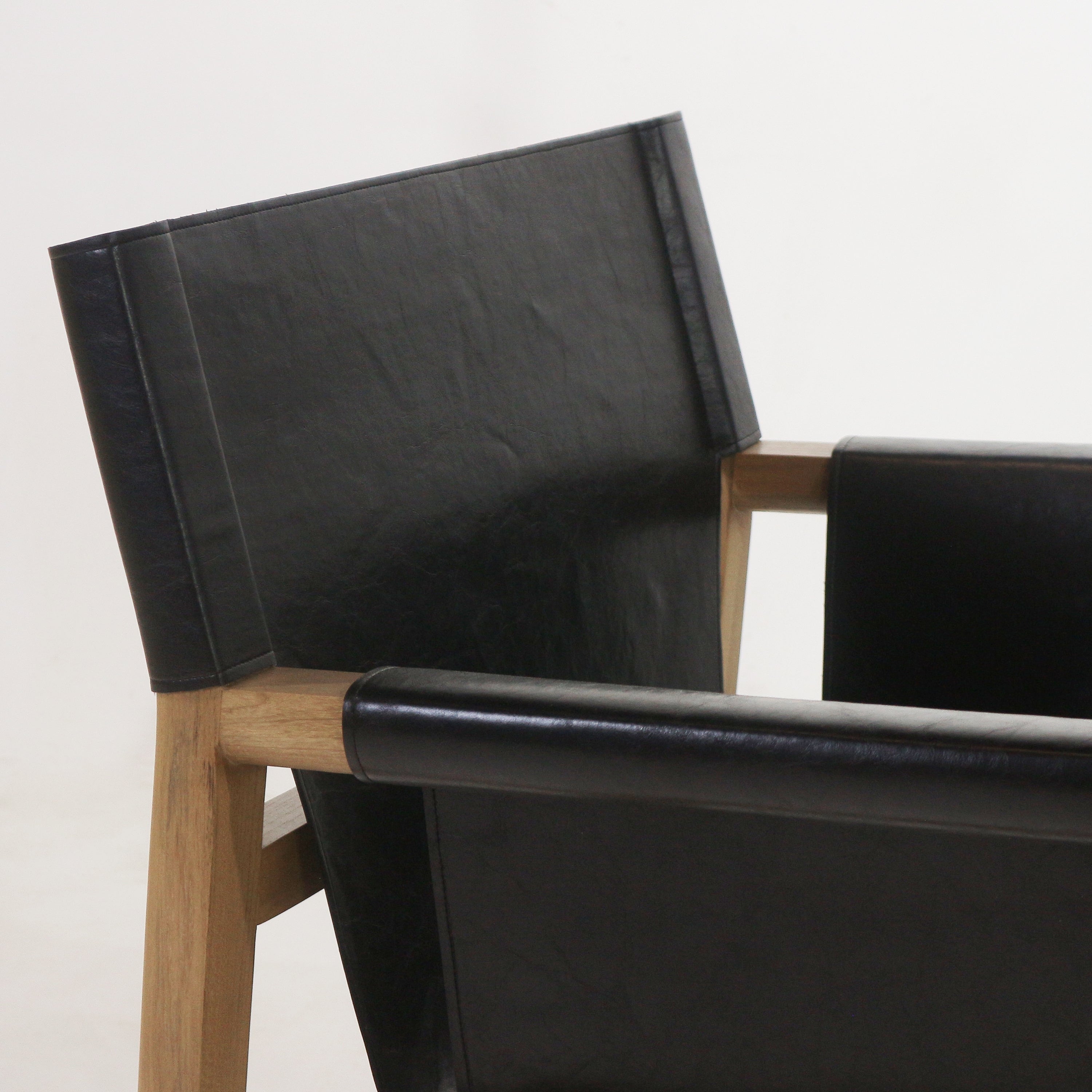 Toronto Leather & Teak Lounge Chair Teak